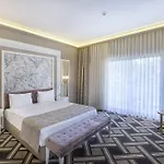 Alara Park 4* アブサルア