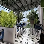 Alara Park 4*