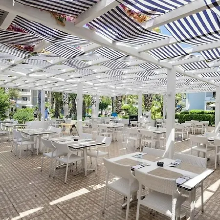 Alara Park 4*