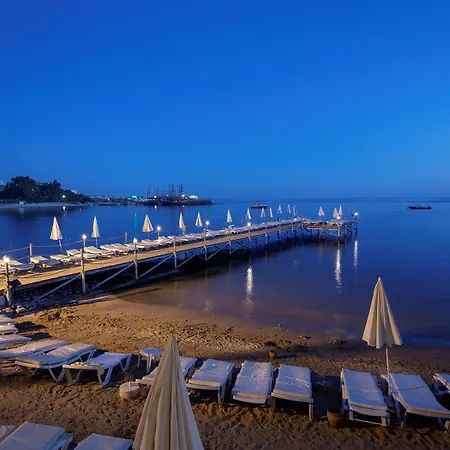 Alara Park Hotel