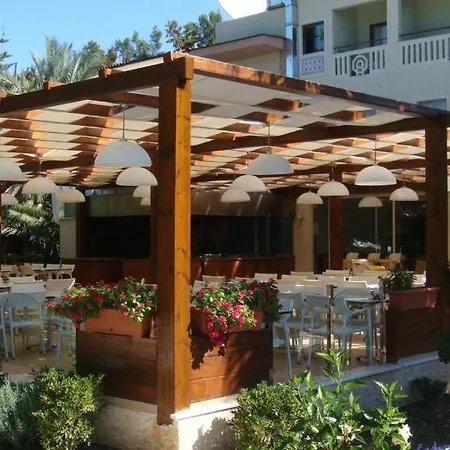 Отель Alara Park Авсаллар