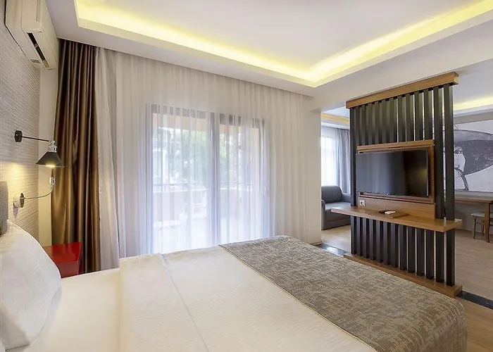 Alara Park 아브살라르