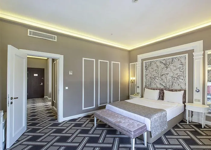 호텔 Alara Park 4*